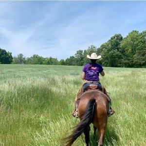 Meet your Posher, Marti